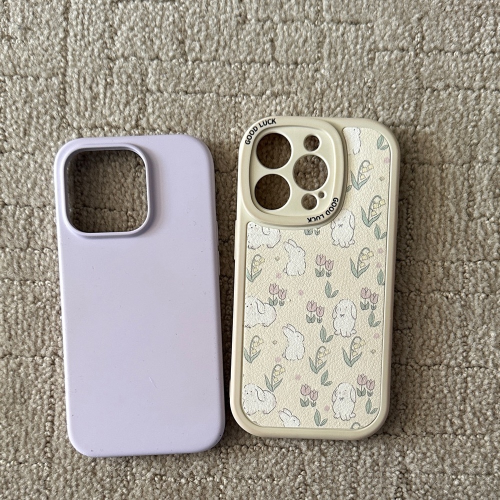Two iPhone 14 Pro Phone Case Set - Cream and Lavender